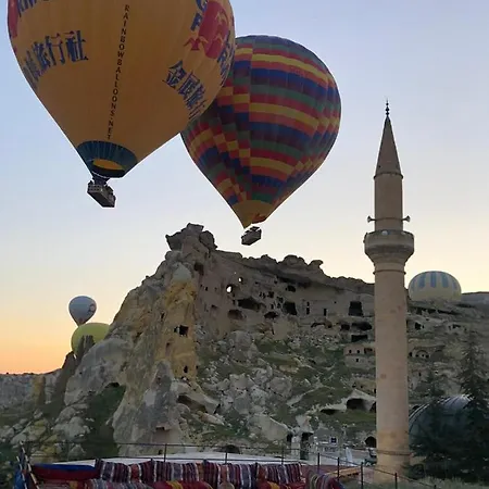 Atax Cave House Couette-café *