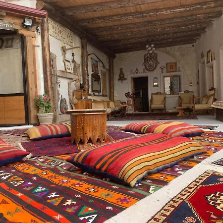 Atax Cave House Bed and Breakfast