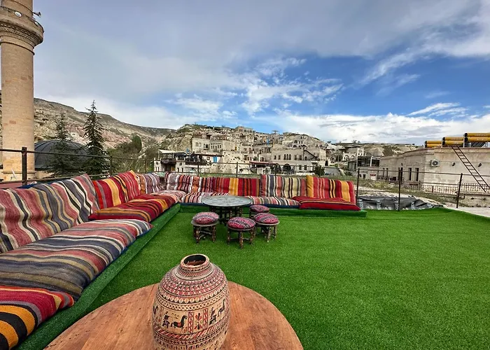 Atax Cave House Bed and breakfast