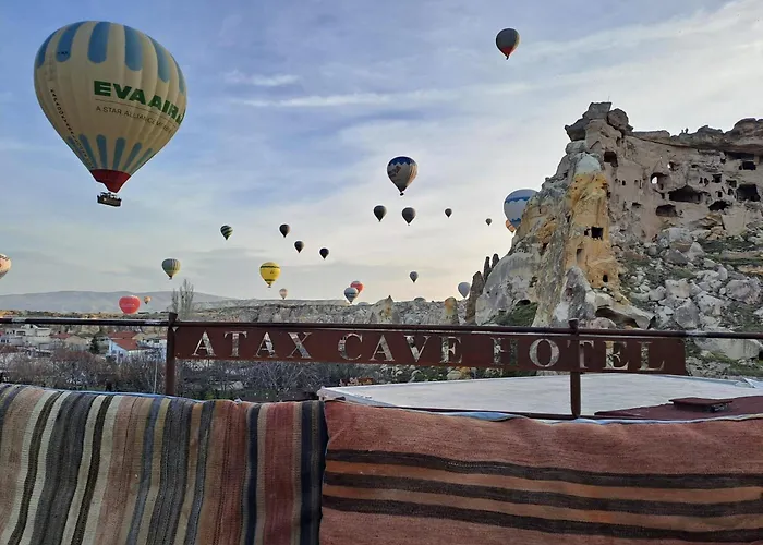 Bed and breakfast Atax Cave House *