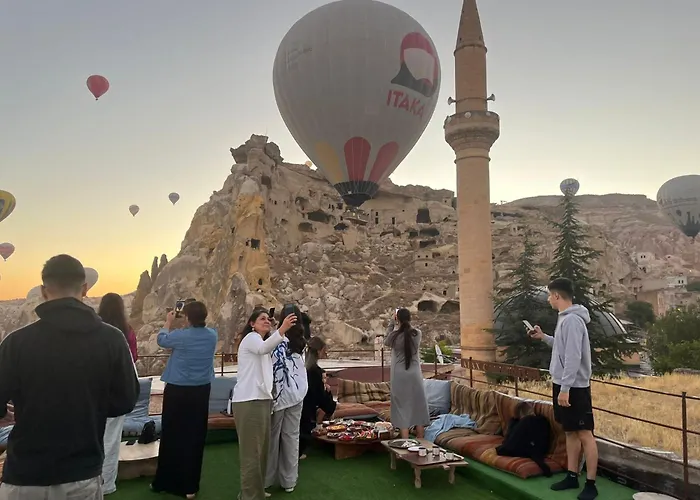 Bed and breakfast Atax Cave House